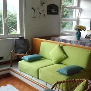 Park With Free Parking Apartment